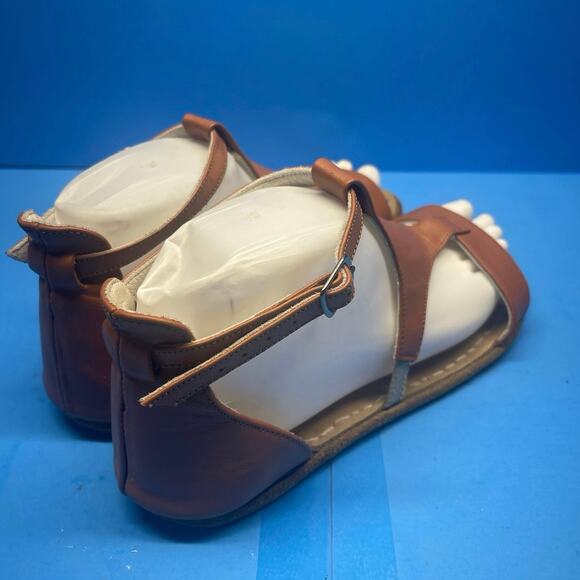 RARE Aintap Leather Turkish Strappy Sandals Flats Size 37 US 6.5 - Picture 3 of 11